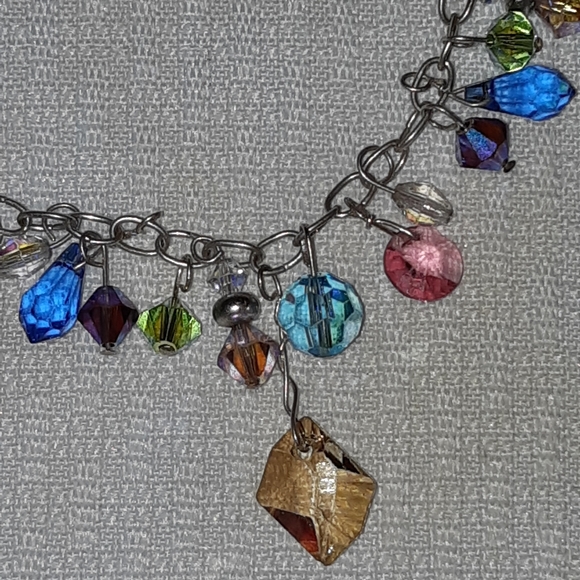 Multi-colored & Faceted Crystal Toggle Bracelet - Picture 3 of 10
